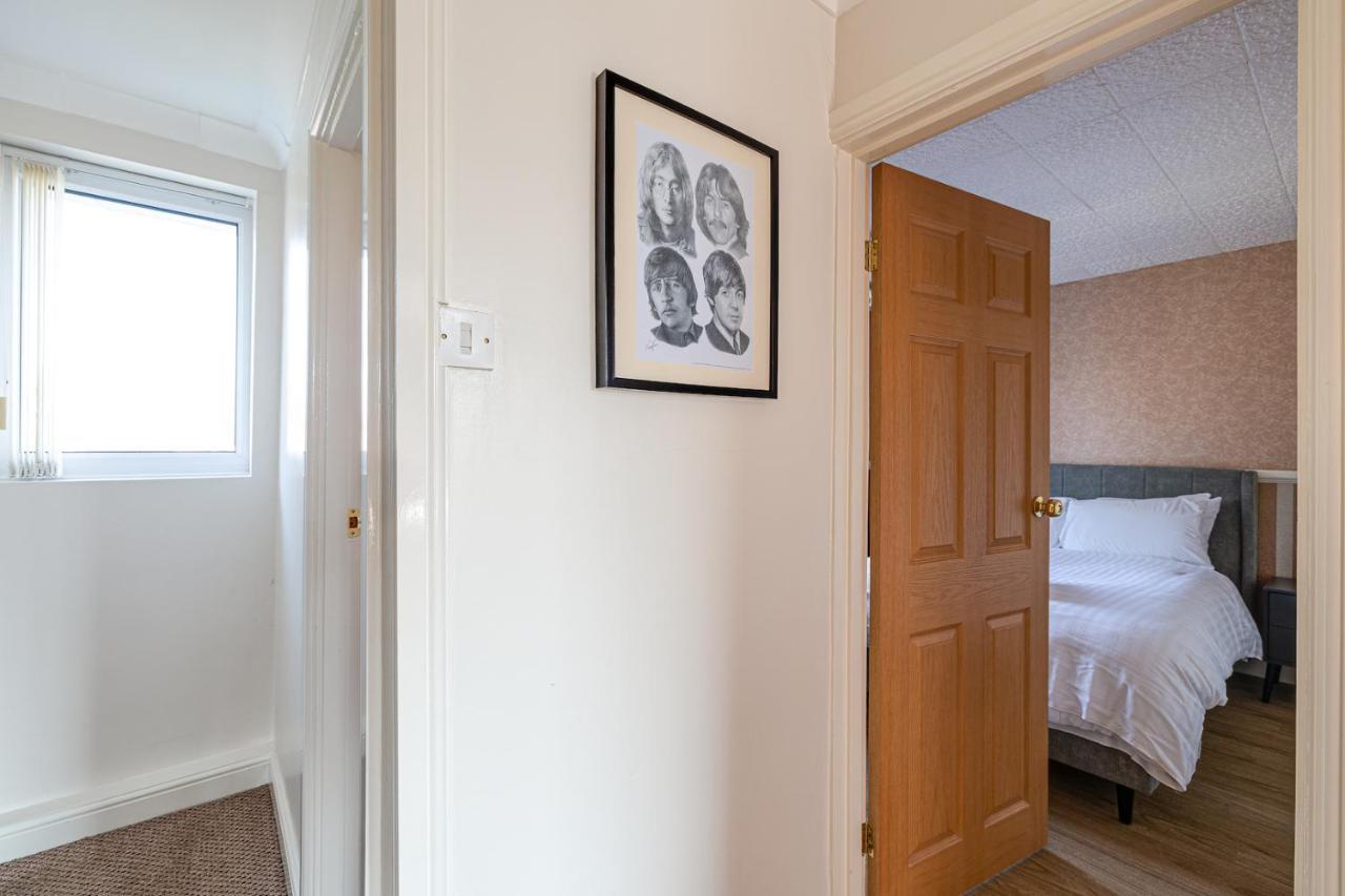 George Harrison'S Former 3Bed Home In Liverpool Спийк Екстериор снимка