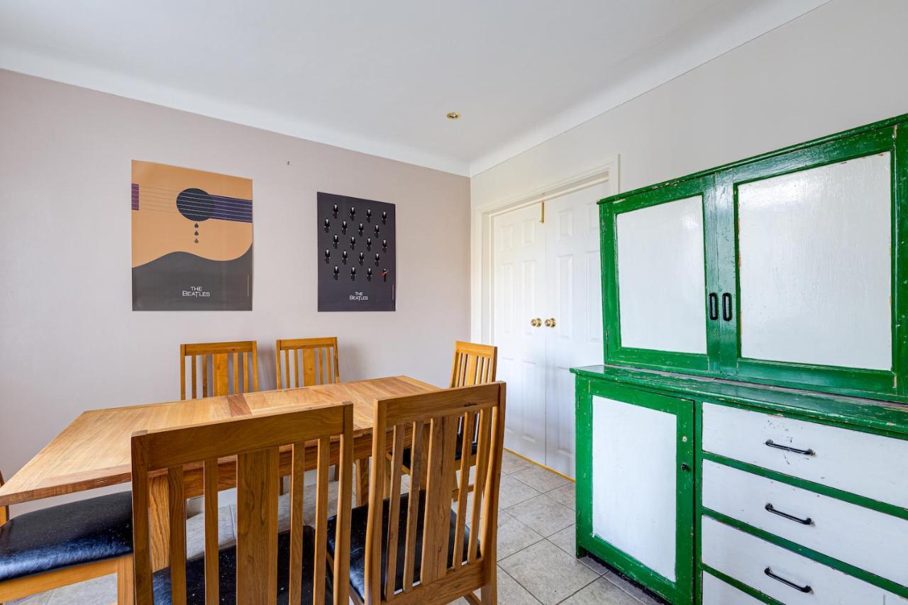 George Harrison'S Former 3Bed Home In Liverpool Спийк Екстериор снимка