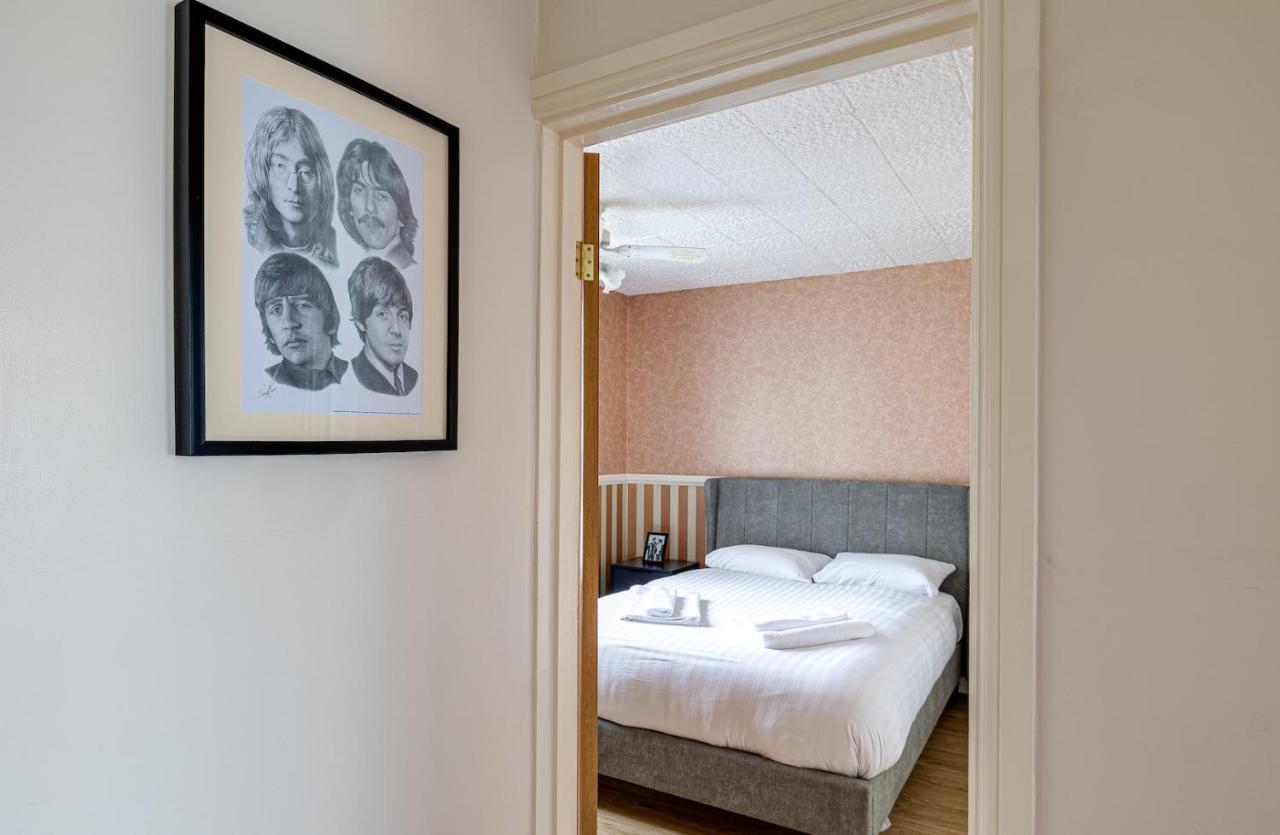 George Harrison'S Former 3Bed Home In Liverpool Спийк Екстериор снимка