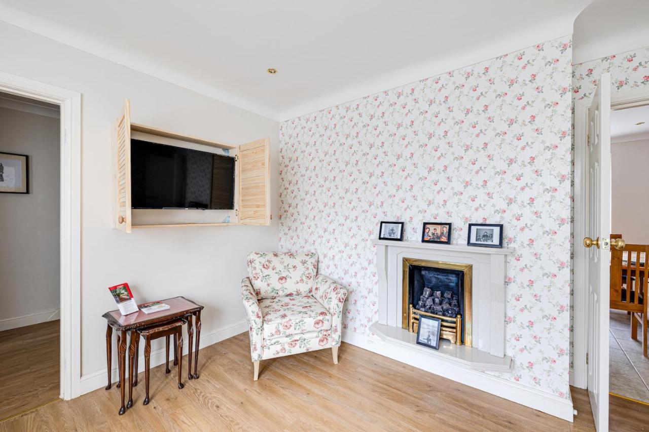 George Harrison'S Former 3Bed Home In Liverpool Спийк Екстериор снимка